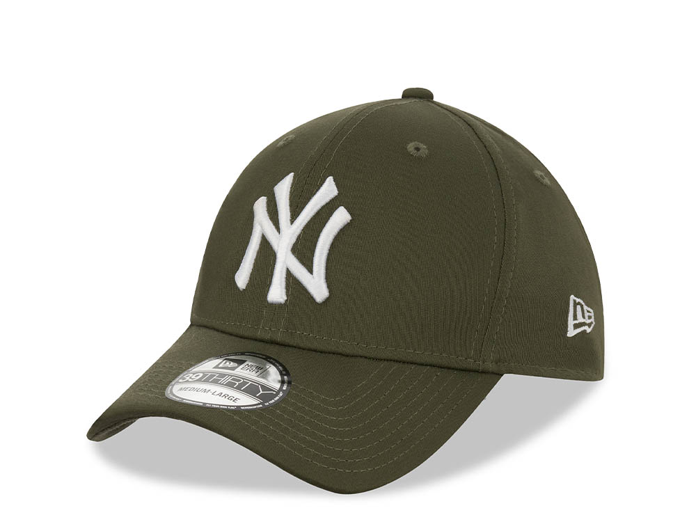 New Era New York Yankees League Essential    Olive 39Thirty Stretch Cap